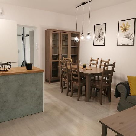 דירות Oświęcim Apartament W Parku מראה חיצוני תמונה